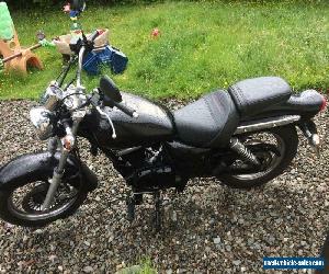 suzuki 125. Motorcycle ,   Motorbike black just put new Battery