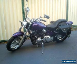 Yamaha XVS650 Custom, very low mileage