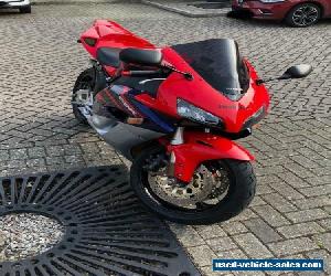 Honda CBR1000RR Fireblade 2005