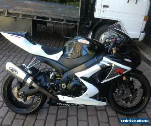 Suzuki GSXR 1000 K8