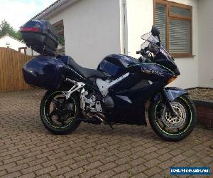 Honda vfr 800 motorcycle