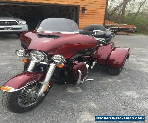 2016 Harley-Davidson FLHTCUTG - Tri-Glide Ultra Classic Trike