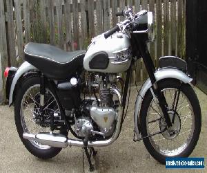 TRIUMPH T100 YEAR 1954 500cc Silver & Black MOTORCYCLE