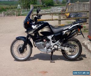 Honda Africa twin XRV 750 T 