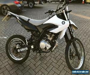 YAMAHA WR125R SUPERMOTO WHITE 2012 MOTORBIKE (12MNS/MOT) CARBON FIBRE DETAILING