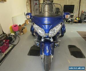 2002 HONDA GOLDWING 1800 BLUE TRIKE (REMOVABLE)