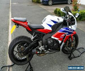 Honda cbr1000rr Fireblade ABS 2014.  Low mileage.