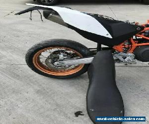 KTM 690 SMC SUPER MOTARD NEAR NEW MODEL PROJECT MAKE OFFER