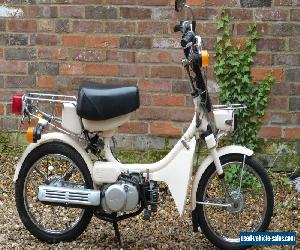 YAMAHA QT50 CLASSIC MOPED - IDEAL FOR CAMPER VAN - RIDE ON CAR LICENCE