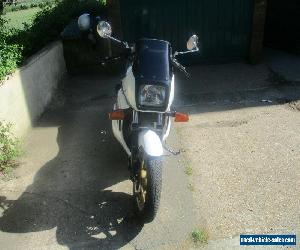 Suzuki GSX 750 EFE