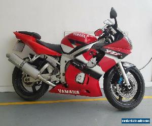 Yamaha R6 2001