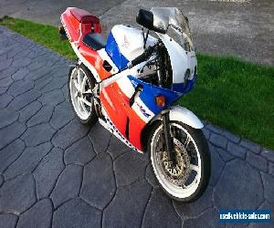 Honda VFR 400 NC30