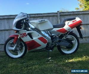 Yamaha TZR125 R YPVS model year 1994 White / Red