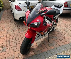 2000 yamaha yzf r1 red and white, 22000 miles, 12 month mot