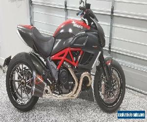 2011 Ducati Diavel Carbon Red