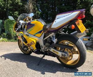 Suzuki GSX-R600 K3 2003 Corona Alstare Edition -Just 7681 miles