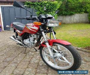 Suzuki GS 125