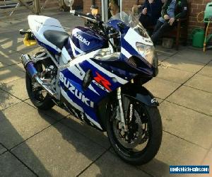 Suzuki GSXR 750 K3 in great condition (very low miles) 