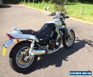 1998 YAMAHA FZX 750 SILVER (BABY VMAX)