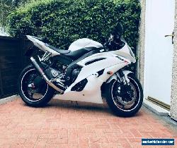 Yamaha YZF r6 2010 - White 7269 miles  for Sale