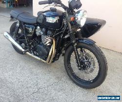 2015 TRIUMPH T100 - Black Edition with Dusting Sidecar - AS NEW - ONLY 300 kms for Sale