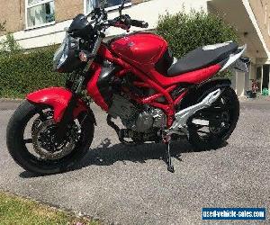 Suzuki Gladius 650cc 2010