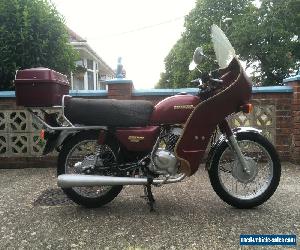 Motorcycle Honda CD200T Benly