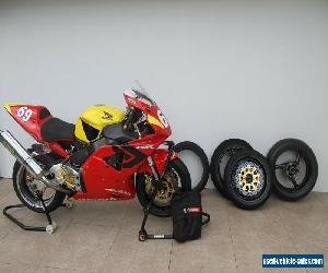 Honda CBR954RR Superbike