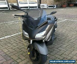 Yamaha xmax 250