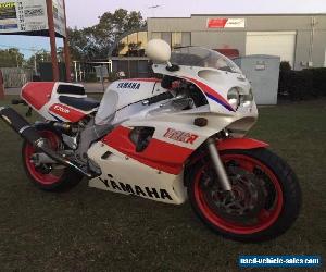 Yamaha FZR 750R OW01