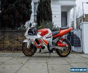 Suzuki GSXR600 K3 - Lucky Strike