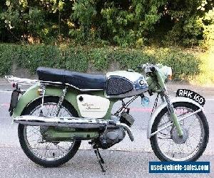 Suzuki M12 50cc 1966 in green excellent restored includes UK delivery