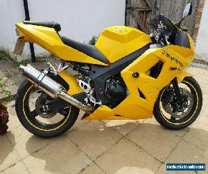 Triumph Daytona 650 05 low mileage