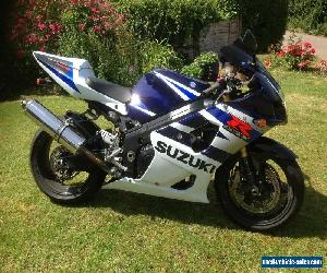 Suzuki gsxr 1000 k4 blue and white, low milage.