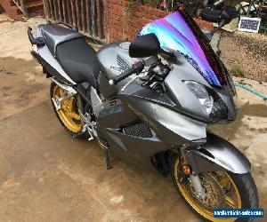 HONDA VFR800 FI 2008