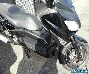 Yamaha XMax 250