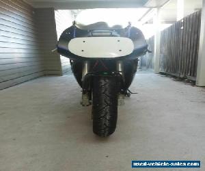 Suzuki GSXR 750w