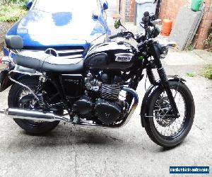 TRIUMPH BONEVILLE 2014 + extras