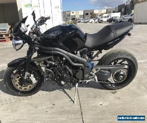 TRIUMPH SPEED TRIPLE 1050 12/2009 MODEL 18609KMS STAT  PROJECT MAKE OFFER