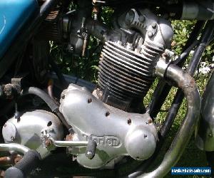 NORTON 850 COMMANDO 1974 RUNNING PROJECT STOOD 35 YEARS MATCHING NUMBERS