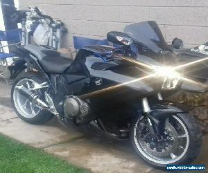 2010 HONDA VFR1200F  V4 6 speed (not DCT) Shaft Drive