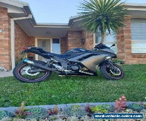 kawasaki ninja 300