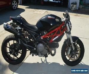 2011 Ducati Monster