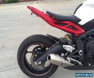 TRIUMPH DAYTONA 675 675R 01/2014 MODEL 3203KMS PROJECT MAKE AN OFFER