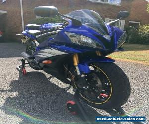 Yamaha YZF- R6 R, 2006, blue, road bike with V5 / track bike / race bike project