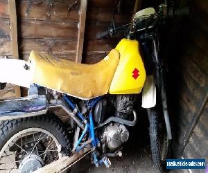 1986 SUZUKI 124 CC motorbike for serious restoration, spare parts or scrap!!