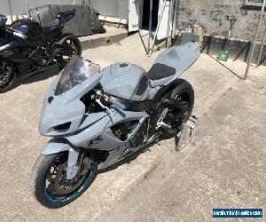 Suzuki GSXR 750 K7 2007 Track bike with V5