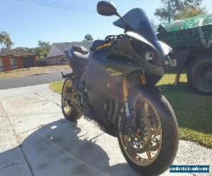 Yamaha R1