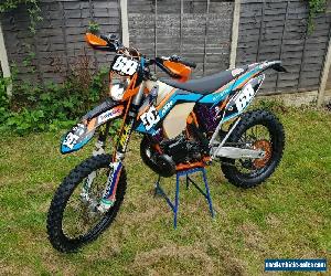 KTM exc 200 2016 enduro mx road legal. Last of the 200s perfect example!!