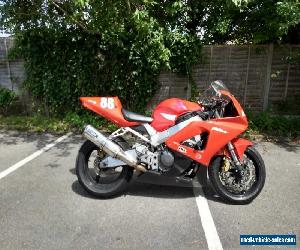 CBR929RR Fireblade Track Bike